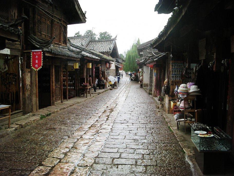 逃出郊外露营地